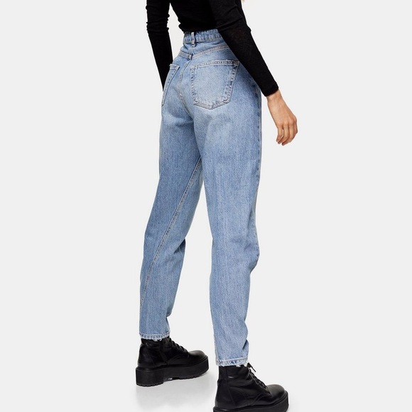 TOPSHOP light wash twisted seam mom jean - Picture 2 of 2